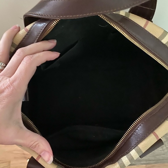 Burberry London Haymarket nova plaid tote handbag - Picture 7 of 11